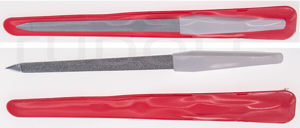 RU 8879-16 / Lima Per Unghie 16cm