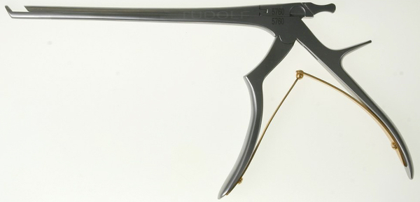 RU 6457-54P / Rongeur Kerrison, Cutt. Upw. 40°, Proclean Standard, Thin Foot Plate, 18cm
, 7", 4mm
