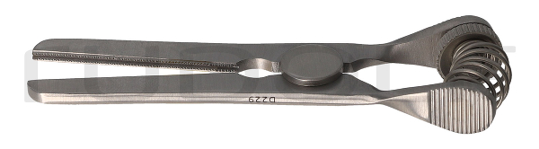 RU 7588-07 / Glover Atr. Clamp, Str. 7cm
, 2 3/4"