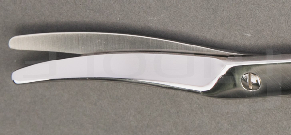 RU 2086-19M / Episiotomy Scissors, Bl/Bl, Cvd. Sl., MC 19,0 cm
/7 1/2"