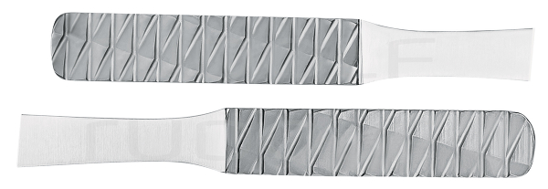 RU 8268-02/34 / Fomon Raspel, Feines Modell, Fig. 3/4,Tc 21 cm