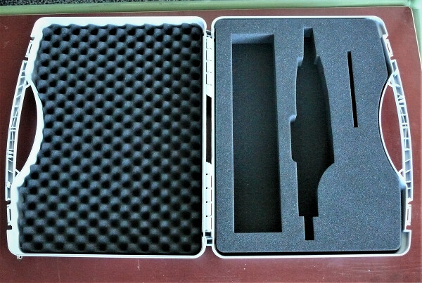 RU 6220-31 / Case with Insert